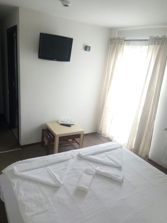 Casa Anemyra Hotel Sacele Exterior photo